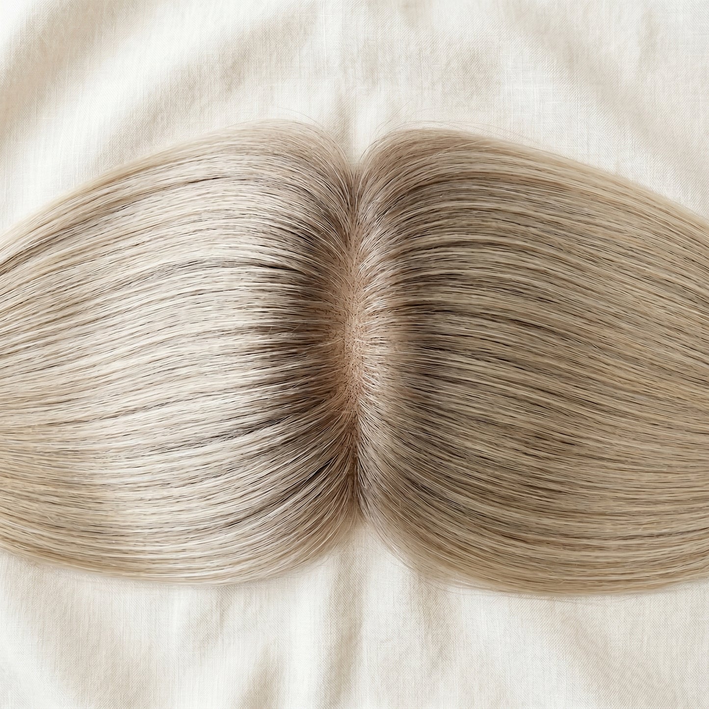 QOGH Hair Topper Rooted #P18/60 top view parting